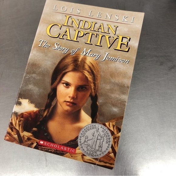 Indian Captive: The Story of Mary Jamison by: Lois Lenski, paperback book - Picture 1 of 7